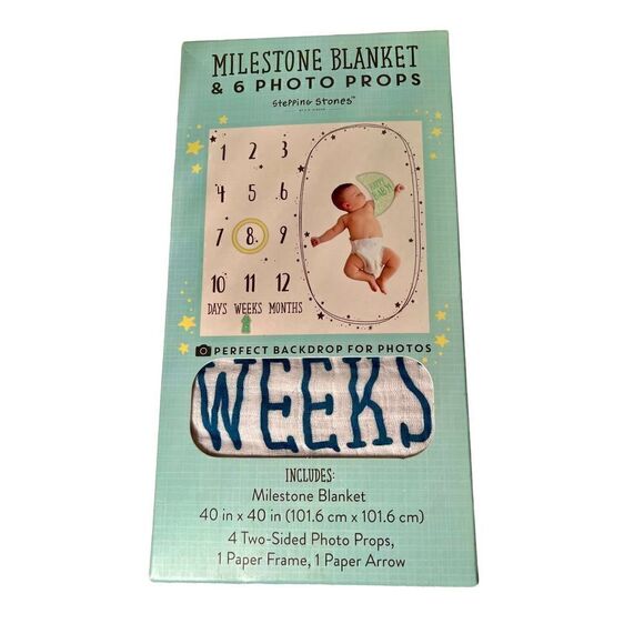 New In Box Stepping Stones Baby Milestone Blanket 40" x 40" And 6 Photo Props - Picture 1 of 9